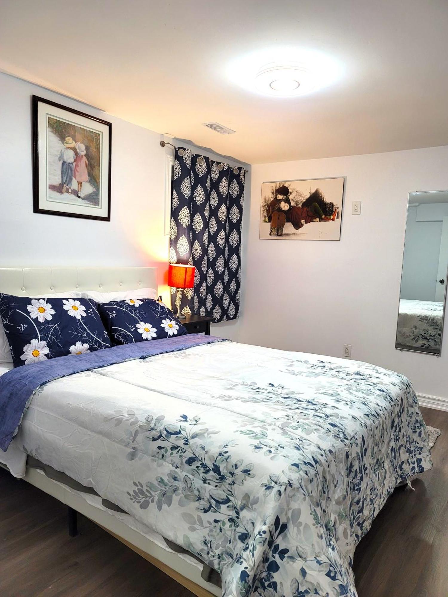 Tononhouse Apartment โตรอนโต ภายนอก รูปภาพ