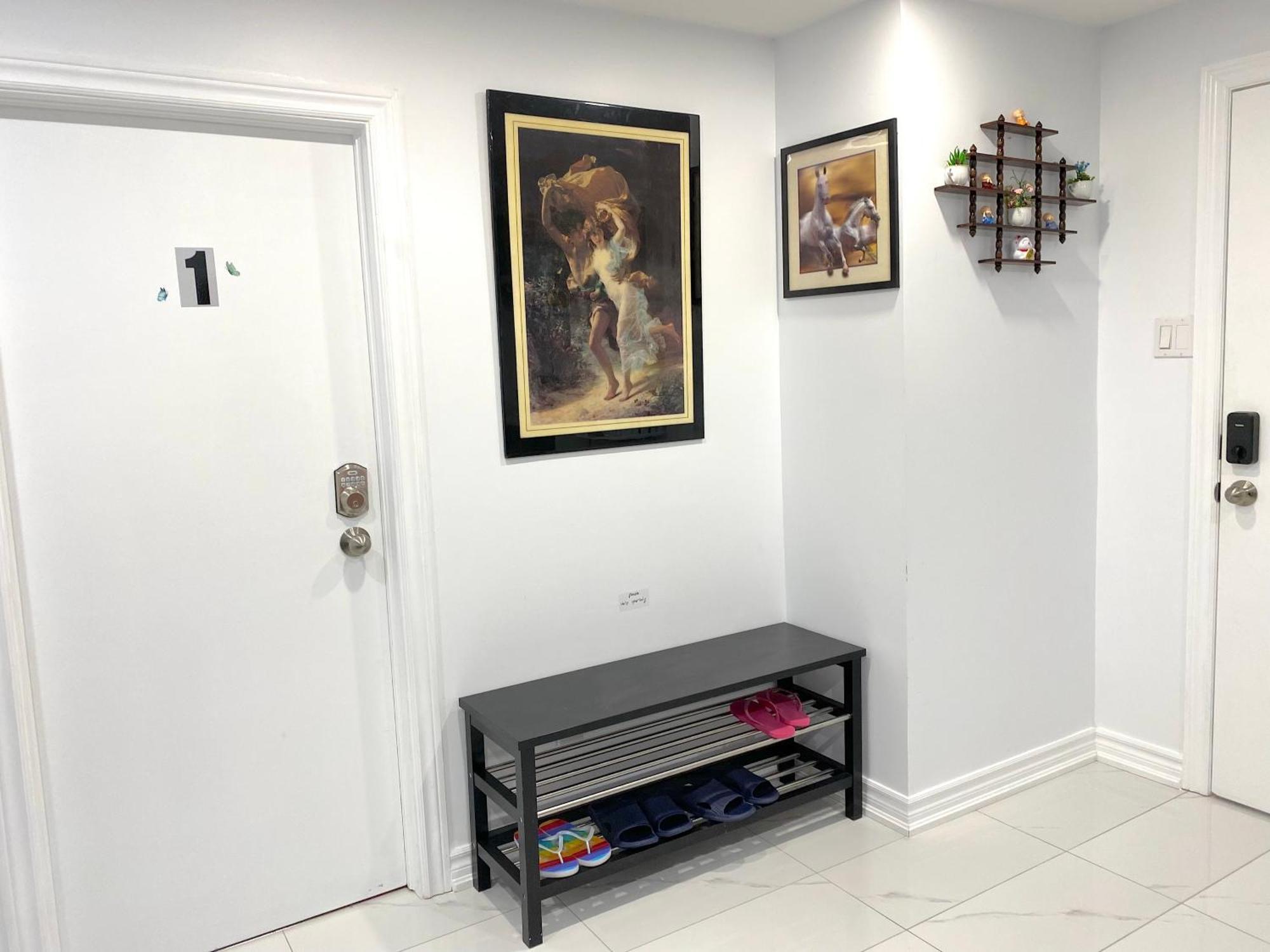 Tononhouse Apartment โตรอนโต ภายนอก รูปภาพ